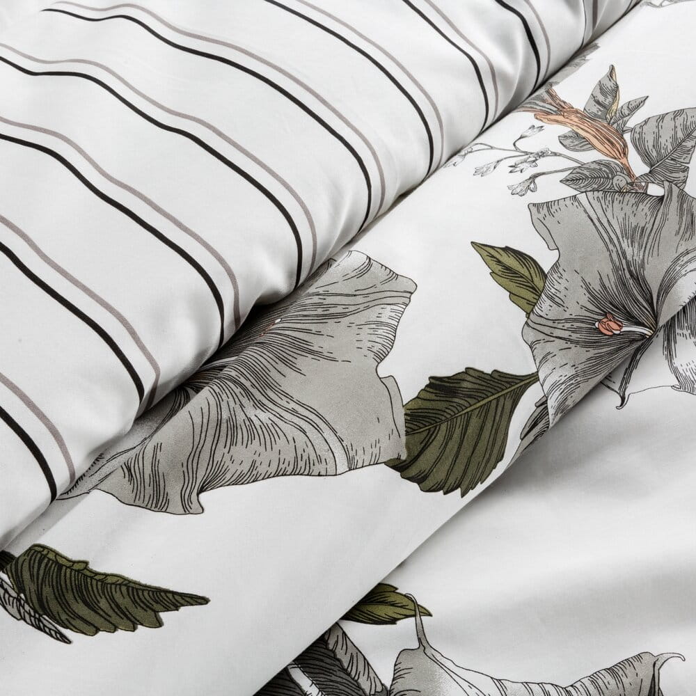 Pościel 140x200 cm bawełniana biała z stalowym wzorem dużych kwiatów SPRING 39