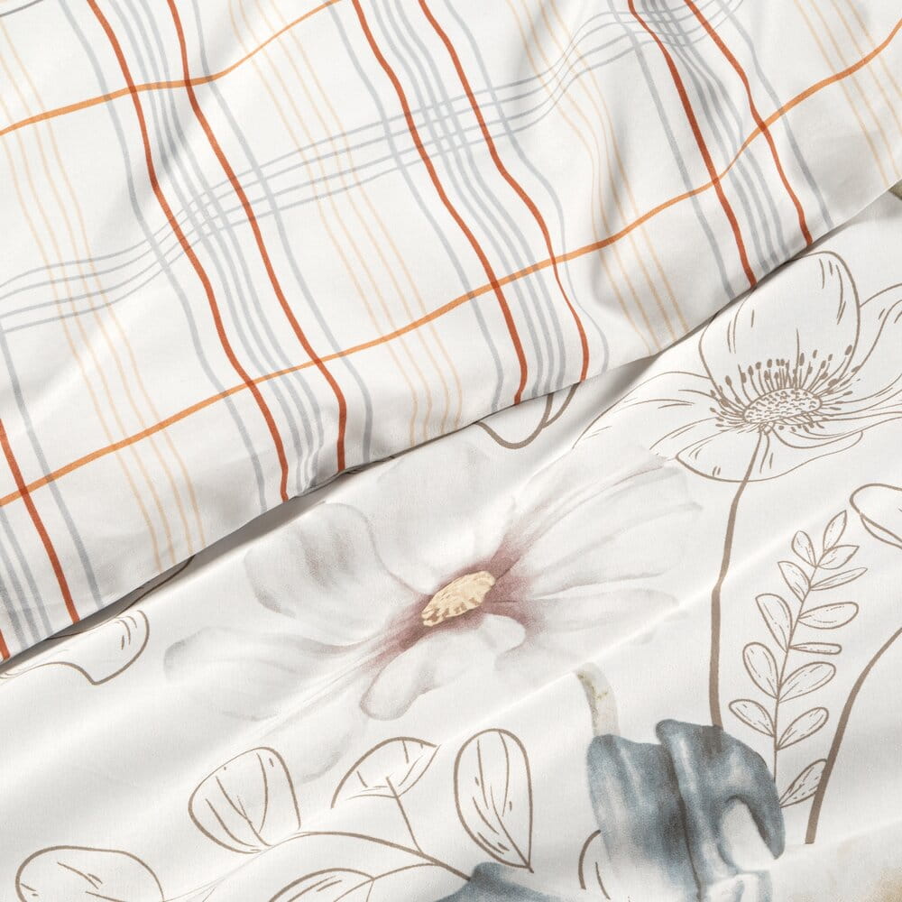 Pościel 140x200 cm z bawełny i mikrowłókna biała z nadrukiem kwiatów LEA9