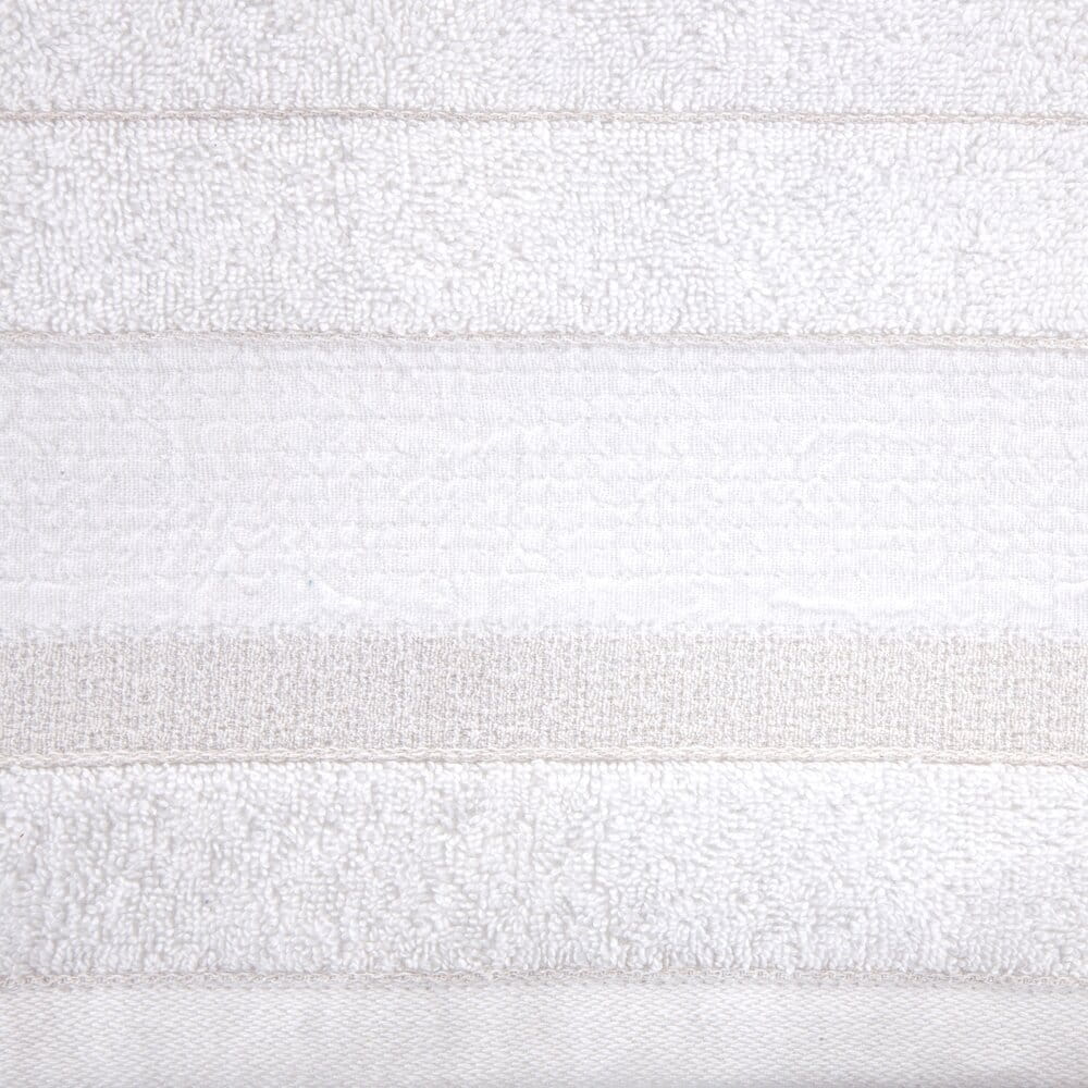 RĘCZNIK APRIL (03) 30 X 50 CM BIAŁY